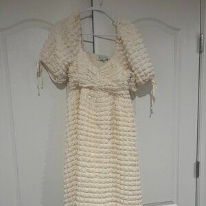 Endless Rose Cream Bubble Maxi Dress Size M